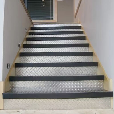 5052 엠보싱 알루미늄 시트 4x8 5754 알루미늄 다이아몬드 플레이트 100mm 1600mm