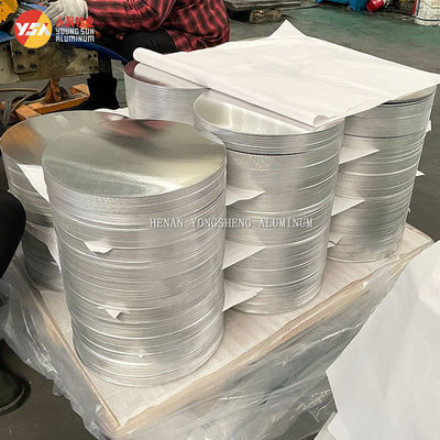 0.55mm 1060 알루미늄 원 O H 온도 디스크 부엌 사용자 지정 크기 높은 평면성 톱니 없는 접지 식품 등급